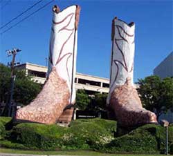 Gigantic boots at North Shore Mall