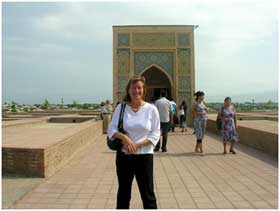 Gast in front of the Ulugh Beg Astronomical Observatory in Samarkand, Uzbekistan