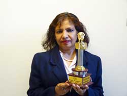 AMU gave the Indian emblem trophy to both Nahar and Pradhan