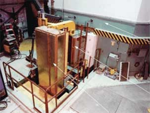 Photo of hodoscope installation outside the TREAT reactor.